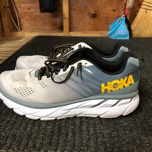 Men’s Hoka shoes